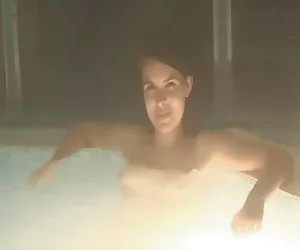 Orgasm in a public pool! - video