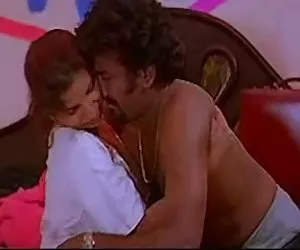 Mallu Aunty Oil Massage