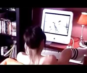 I Caught my girlfriend Masturbating